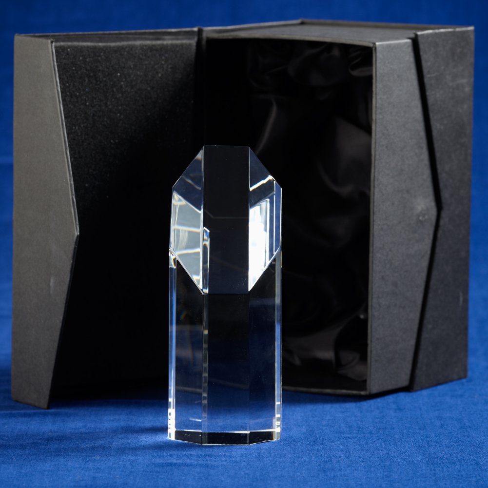 Crystal Trophy - Octagon